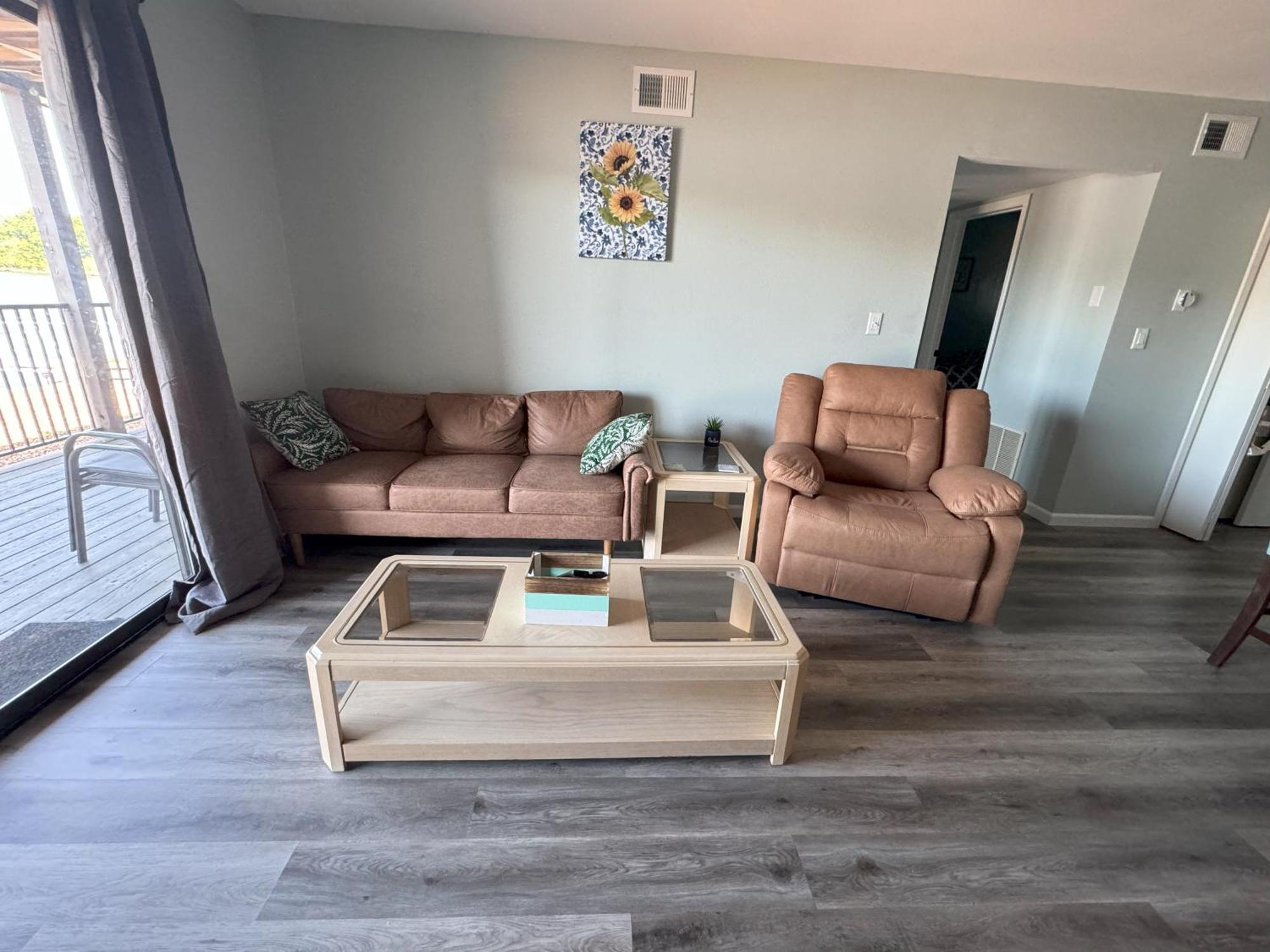 Lakefront Condo With A View Osage Beach Exteriér fotografie
